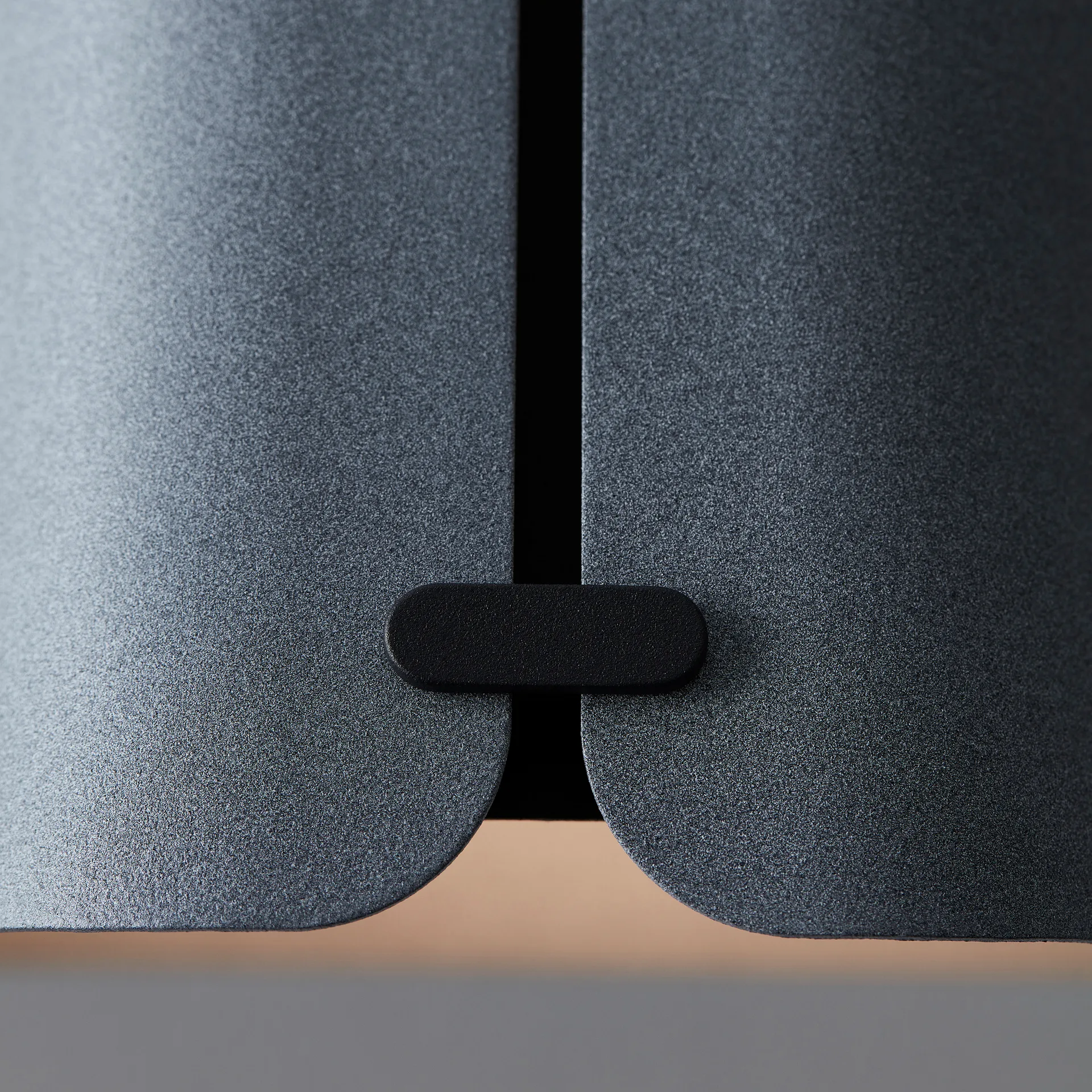 Candeeiro suspenso Fold Ø27 cm, estrutura antracite-cimento Belid