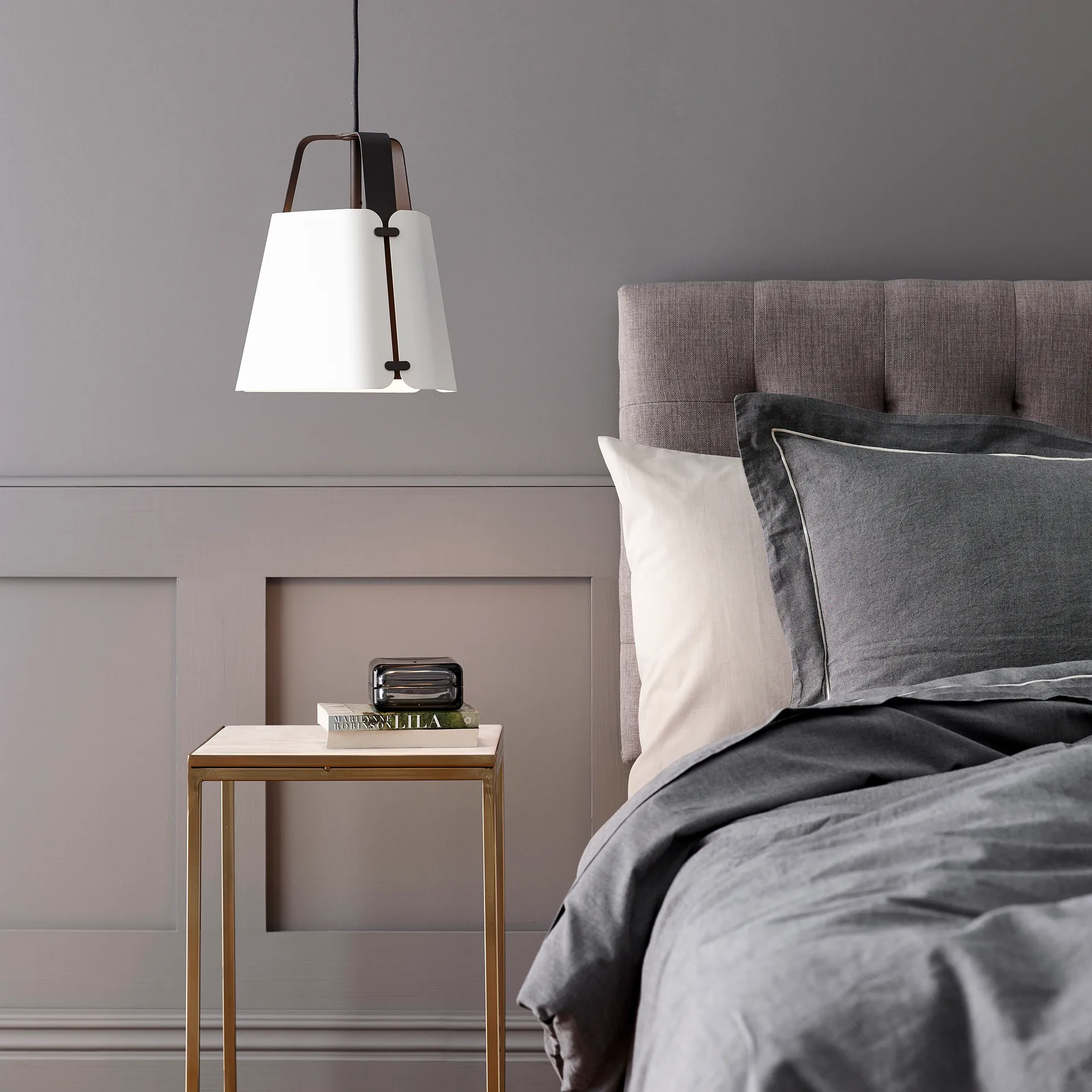 Candeeiro suspenso Fold Ø34 cm, estrutura antracite-branco Belid