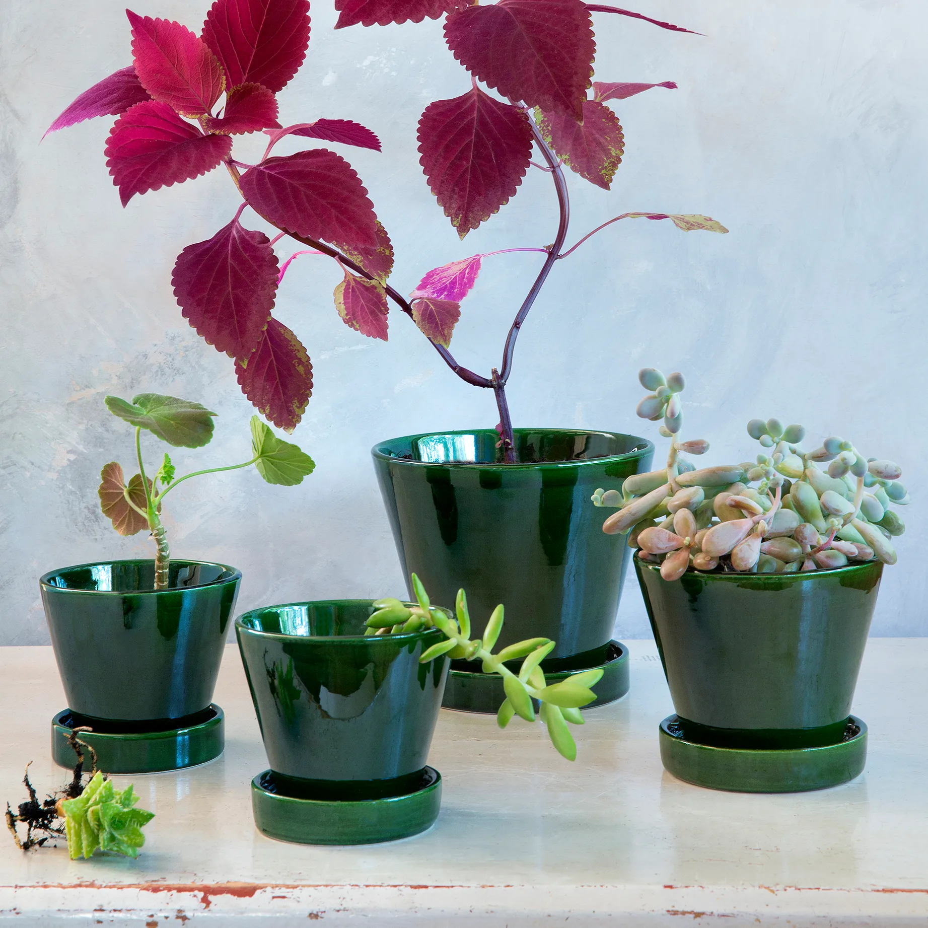 Vaso de flores Julie brilhante Ø13 cm, Green emerald Bergs Potter