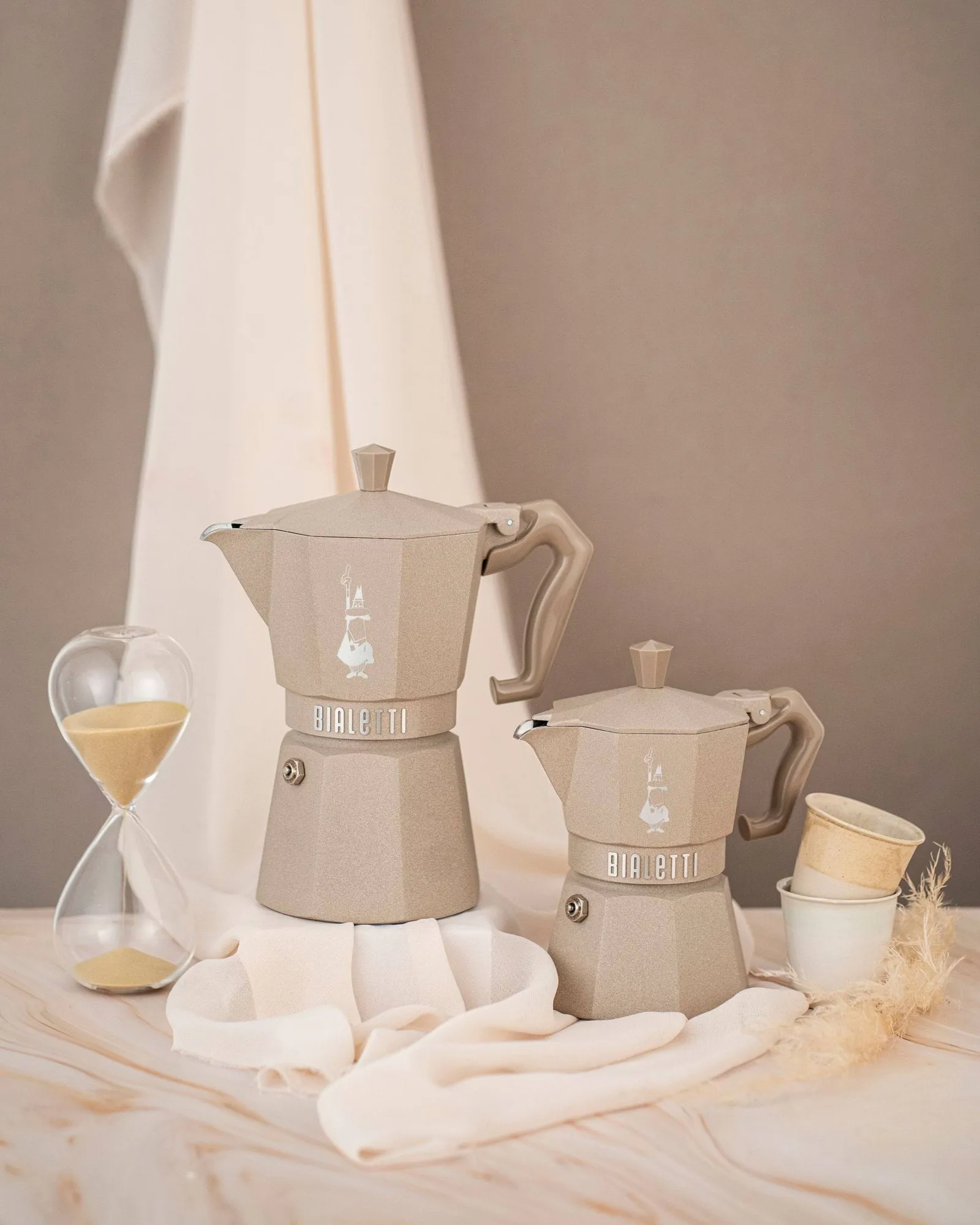 Bialetti exclusiva cafeteira moka indução, Bege, 3 chávenas Bialetti