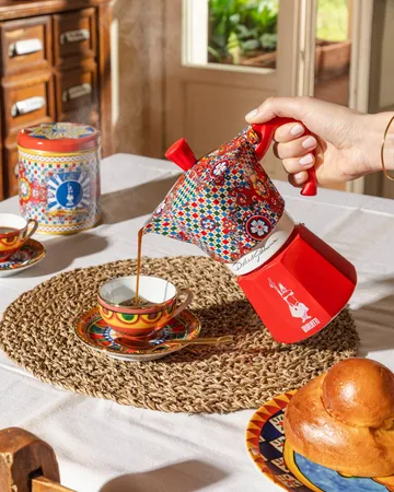 Bialetti x Dolce & Gabbana cafeteira moka - Carrinho siciliano, 6 copos - Bialetti