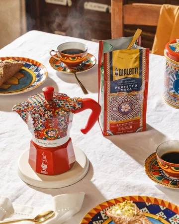 Bialetti x Dolce & Gabbana cafeteira moka - Carrinho siciliano, 6 copos - Bialetti