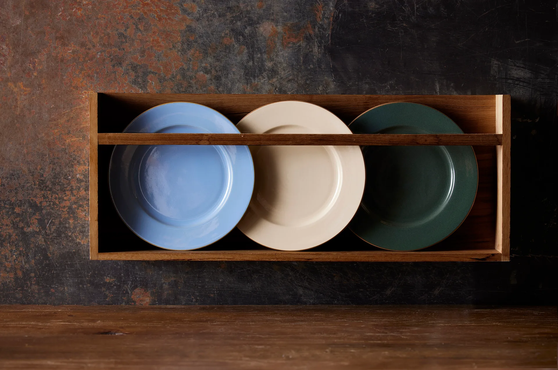 Prato de madeira Bitz Ø27 cm, madeira-areia  Bitz