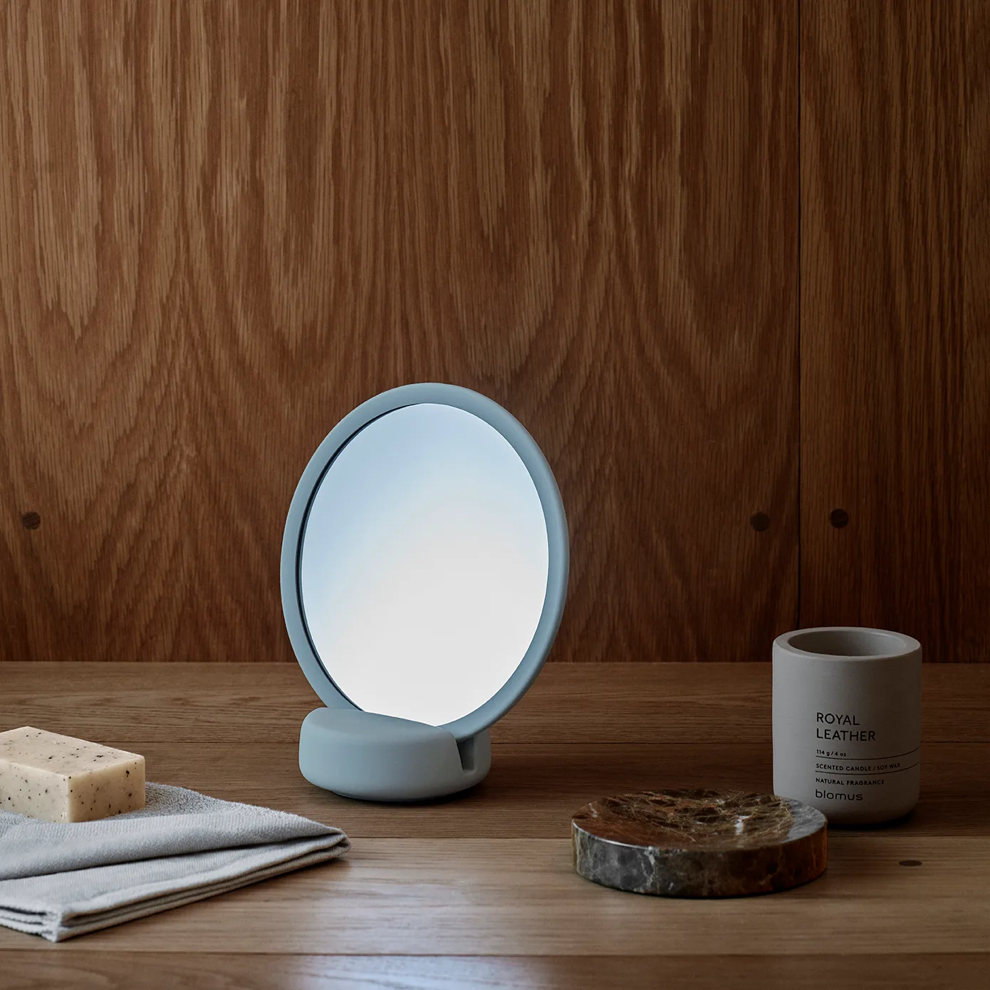 Espelho de mesa Sono Vanity Ø17 cm, Ashley blue blomus