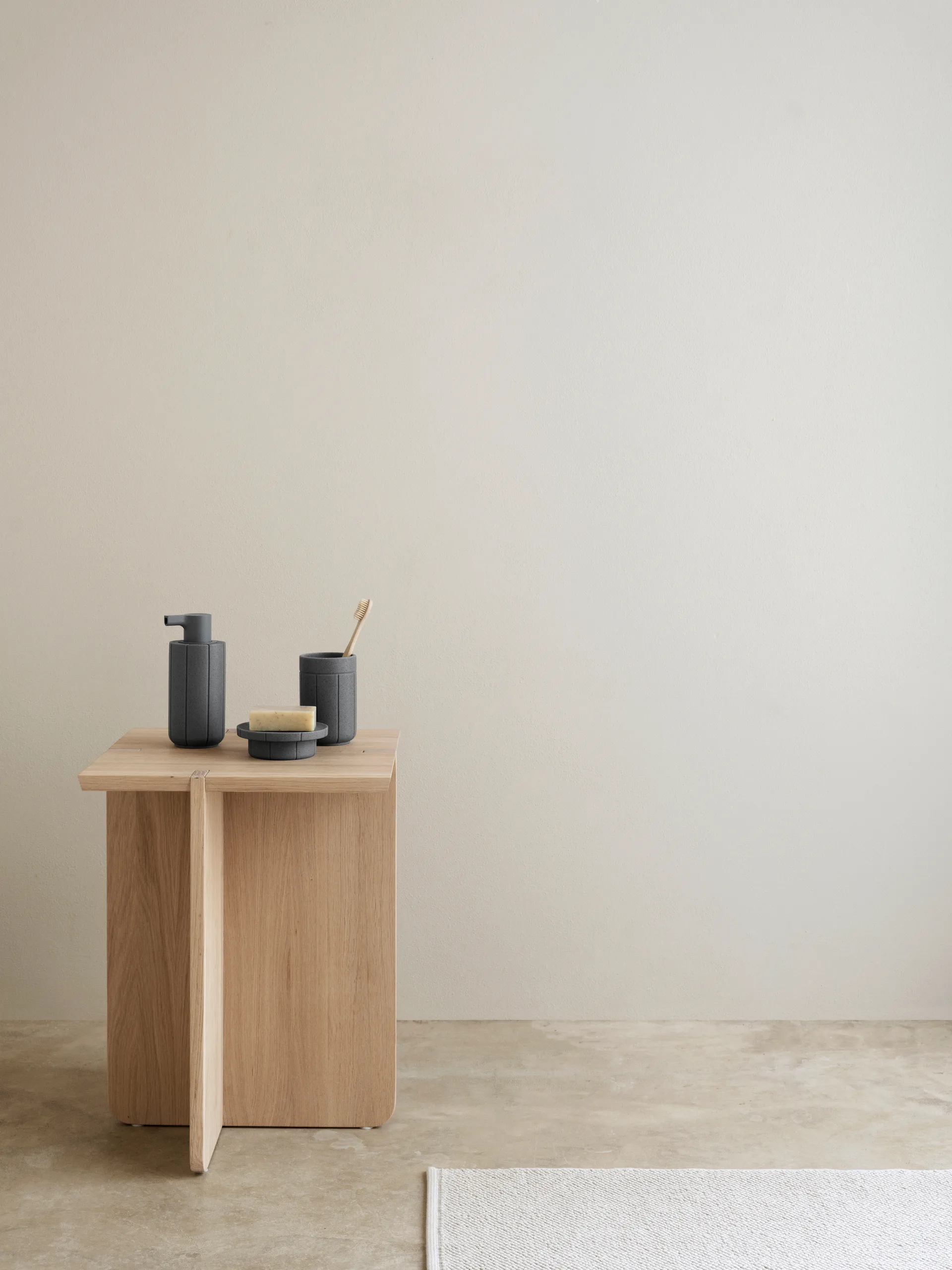 Kua dispensador de sabão, Cedar Wood, 30 cl blomus