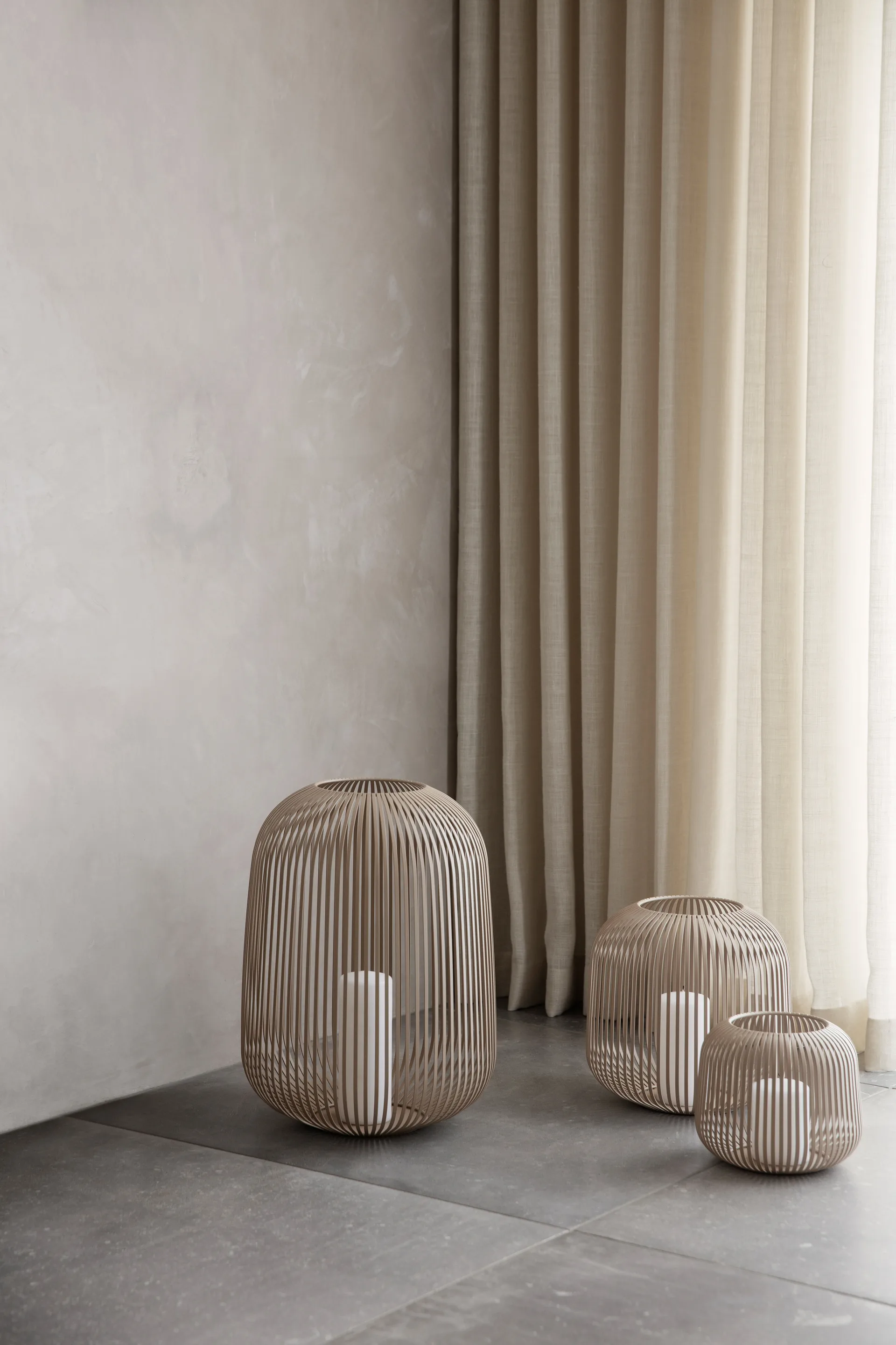 Lanterna Lito lanterna Ø33 cm, Nomad blomus