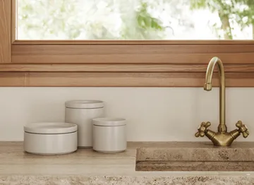 Pilar frasco de armazenamento com tampa - Moonbeam, Ø15,5x7,5 cm - blomus