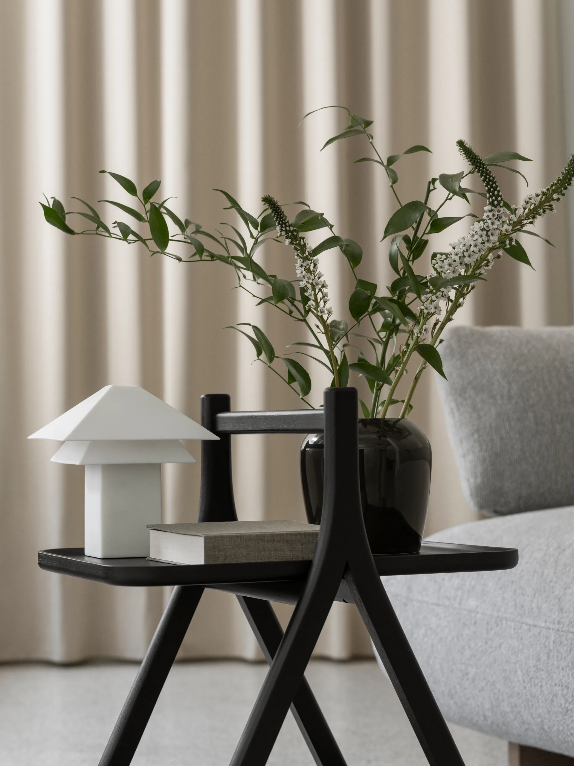 Sanaka candeeiro de mesa portátil, Branco blomus