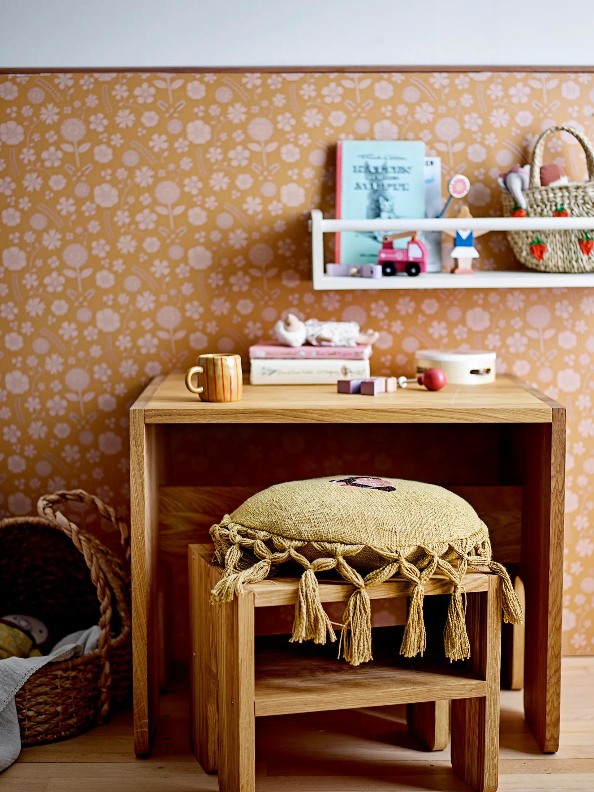 Bas banco 35x30x30 cm, Carvalho Bloomingville