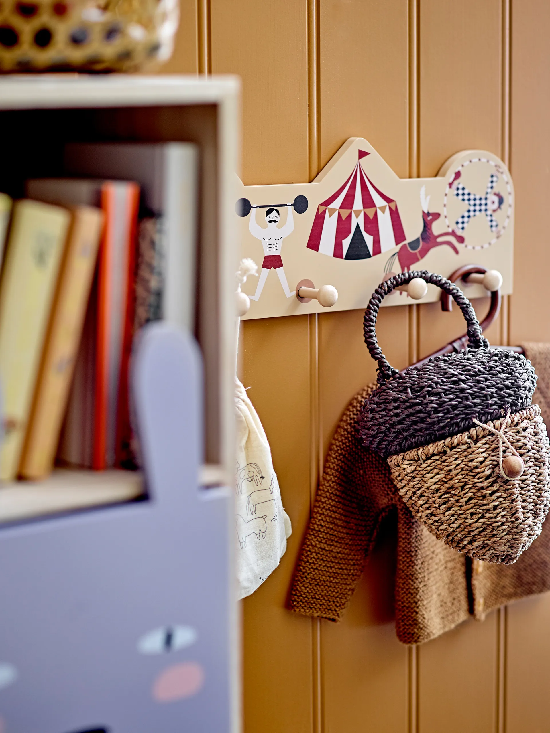 Bengaleiro Miou, Circo Bloomingville