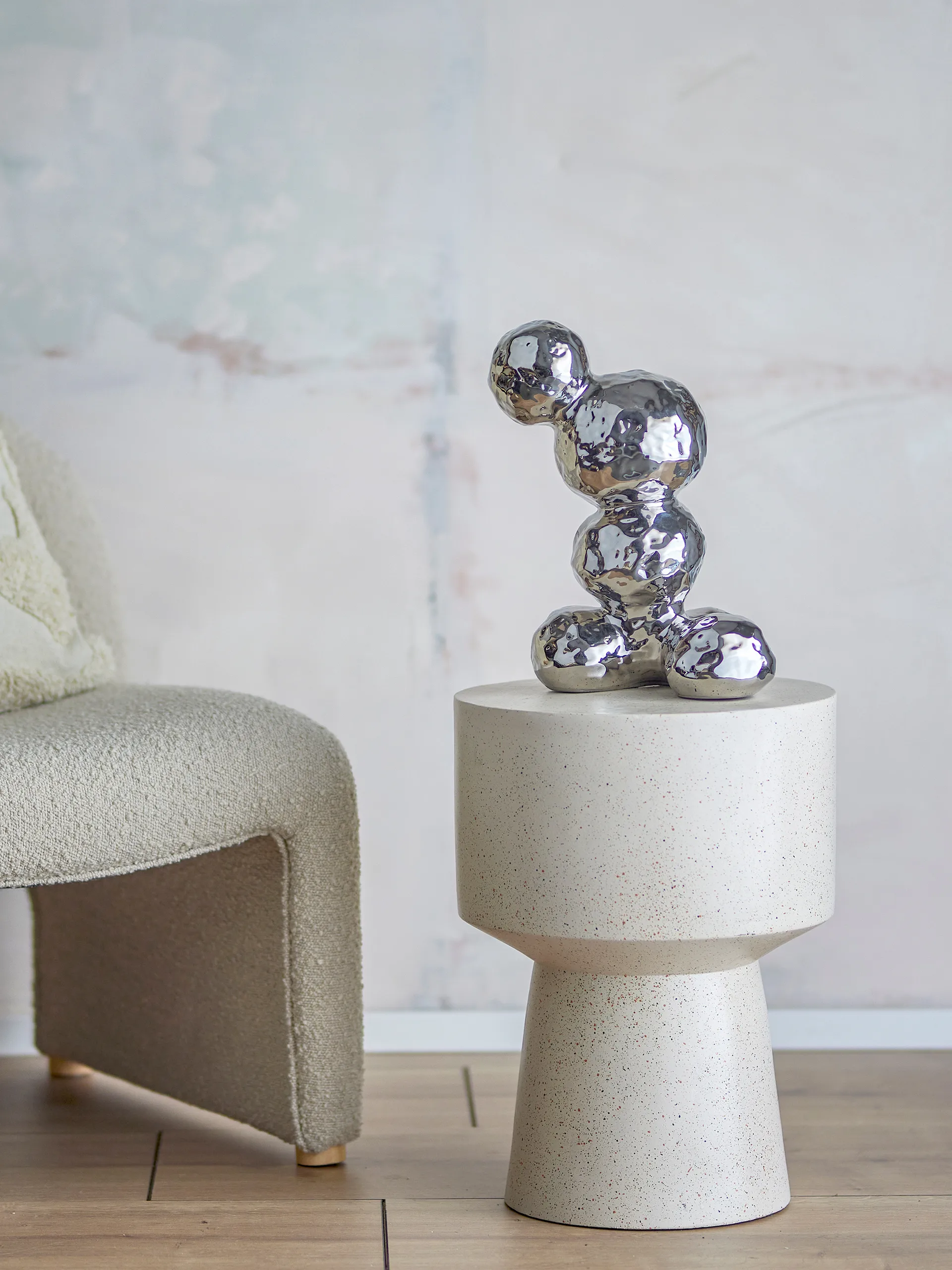 Bobby escultura, Prata Bloomingville