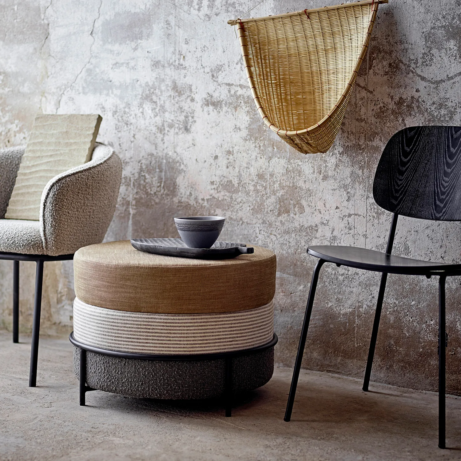 Cadeira de jantar Monza, preto Bloomingville