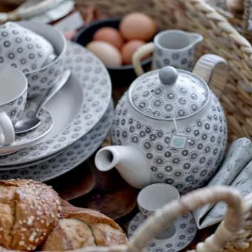 Chávena expresso Elsa, com pires , cinza Bloomingville