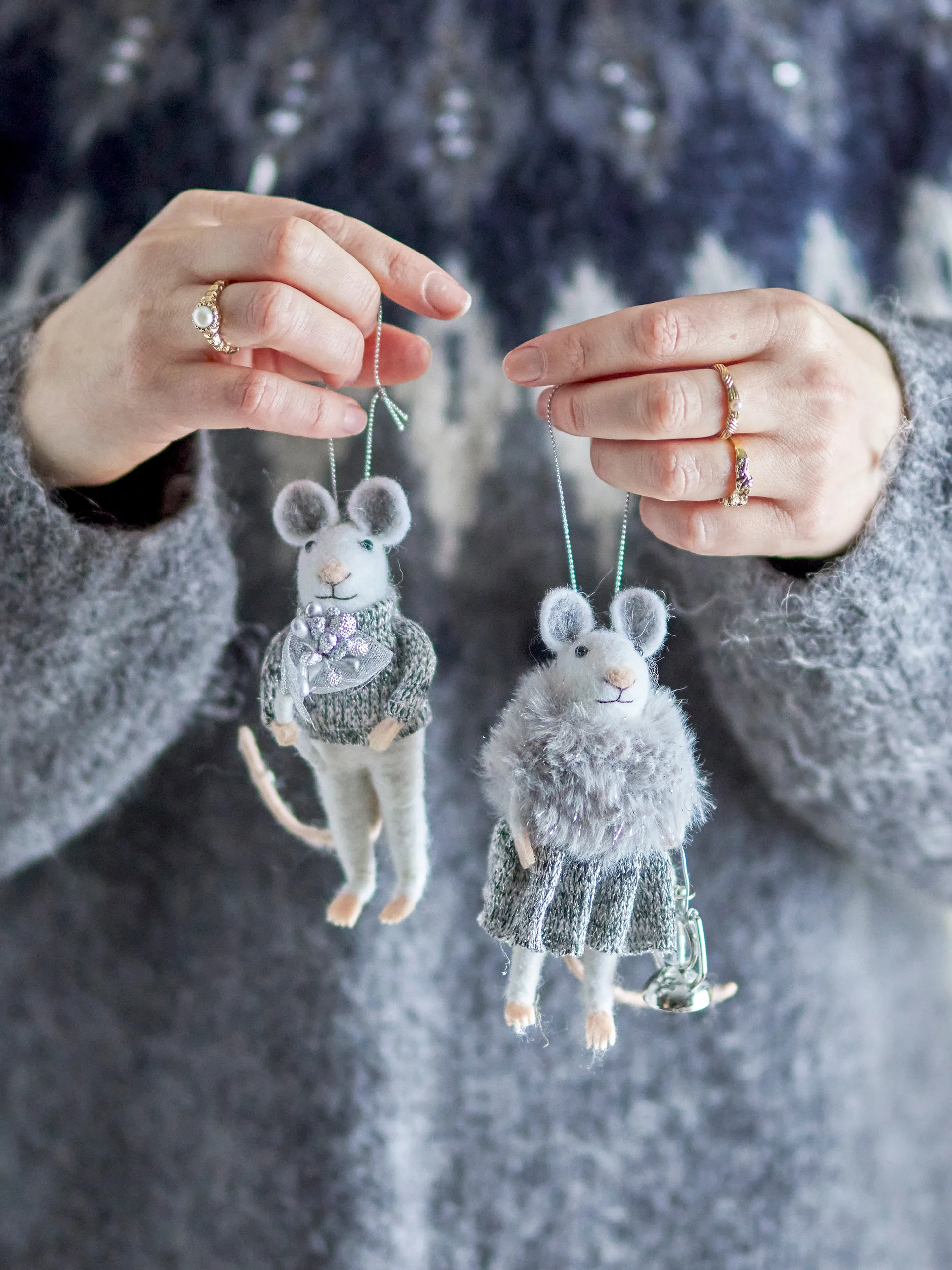 Enfeite de Natal Peo Ratinho, 2 peças, Branco-cinza Bloomingville