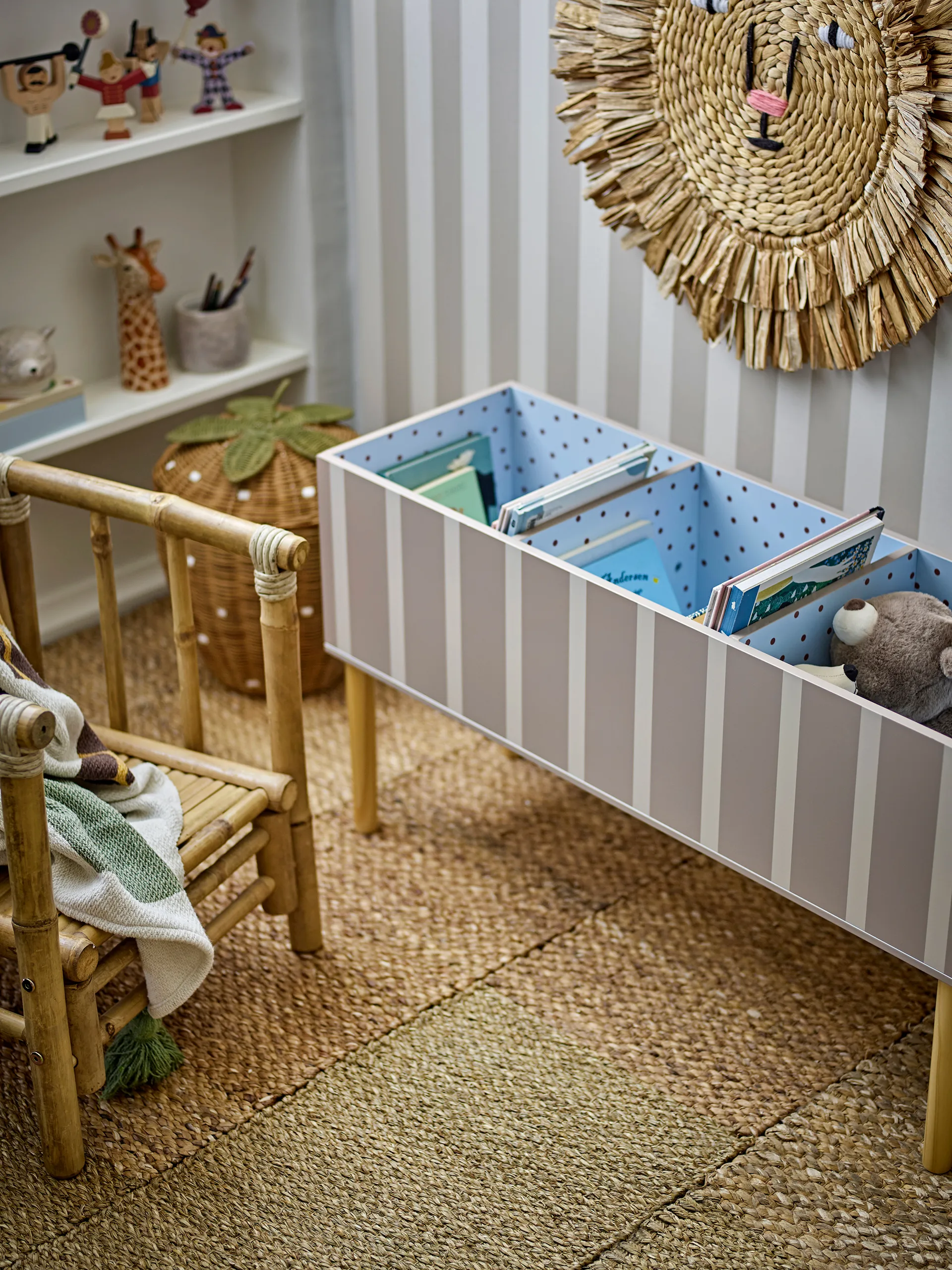 Estante para livros Salam 90x50 cm, Castanho Bloomingville