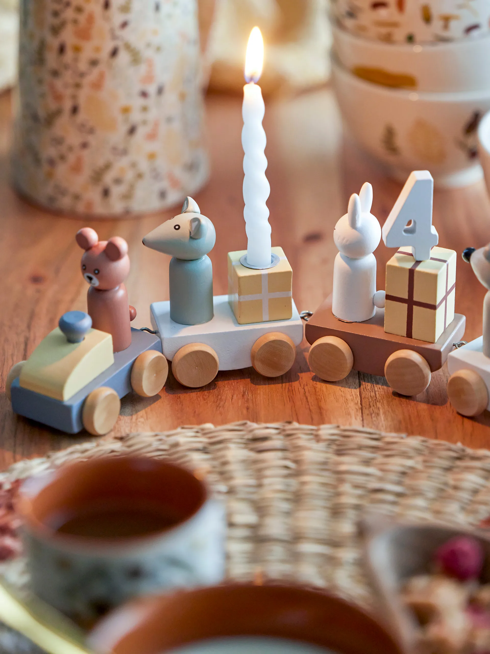 Junaid comboio de aniversário , Marrom Bloomingville