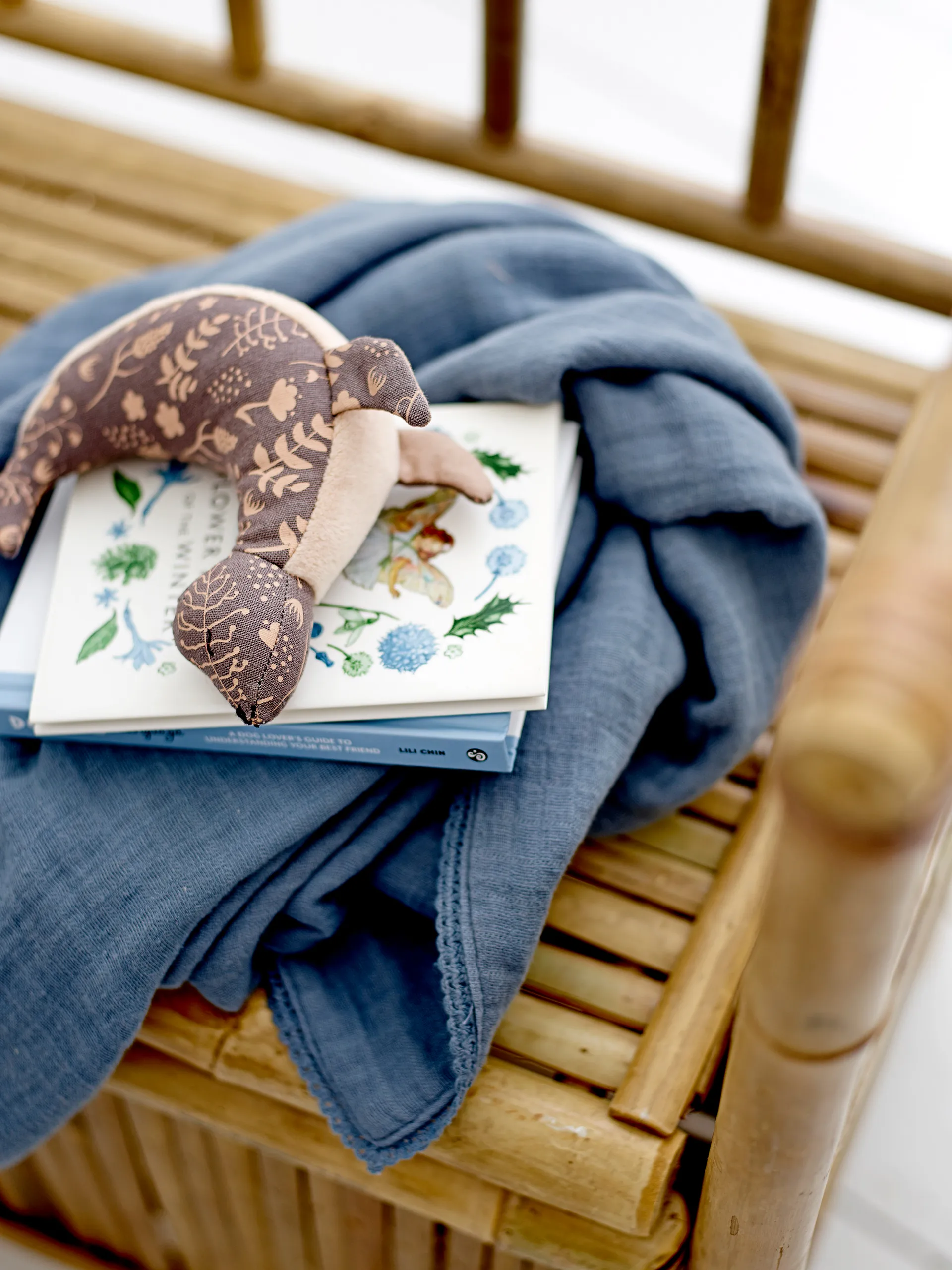 Manta Muslin Bloomingville 80x100 cm, Azul Bloomingville