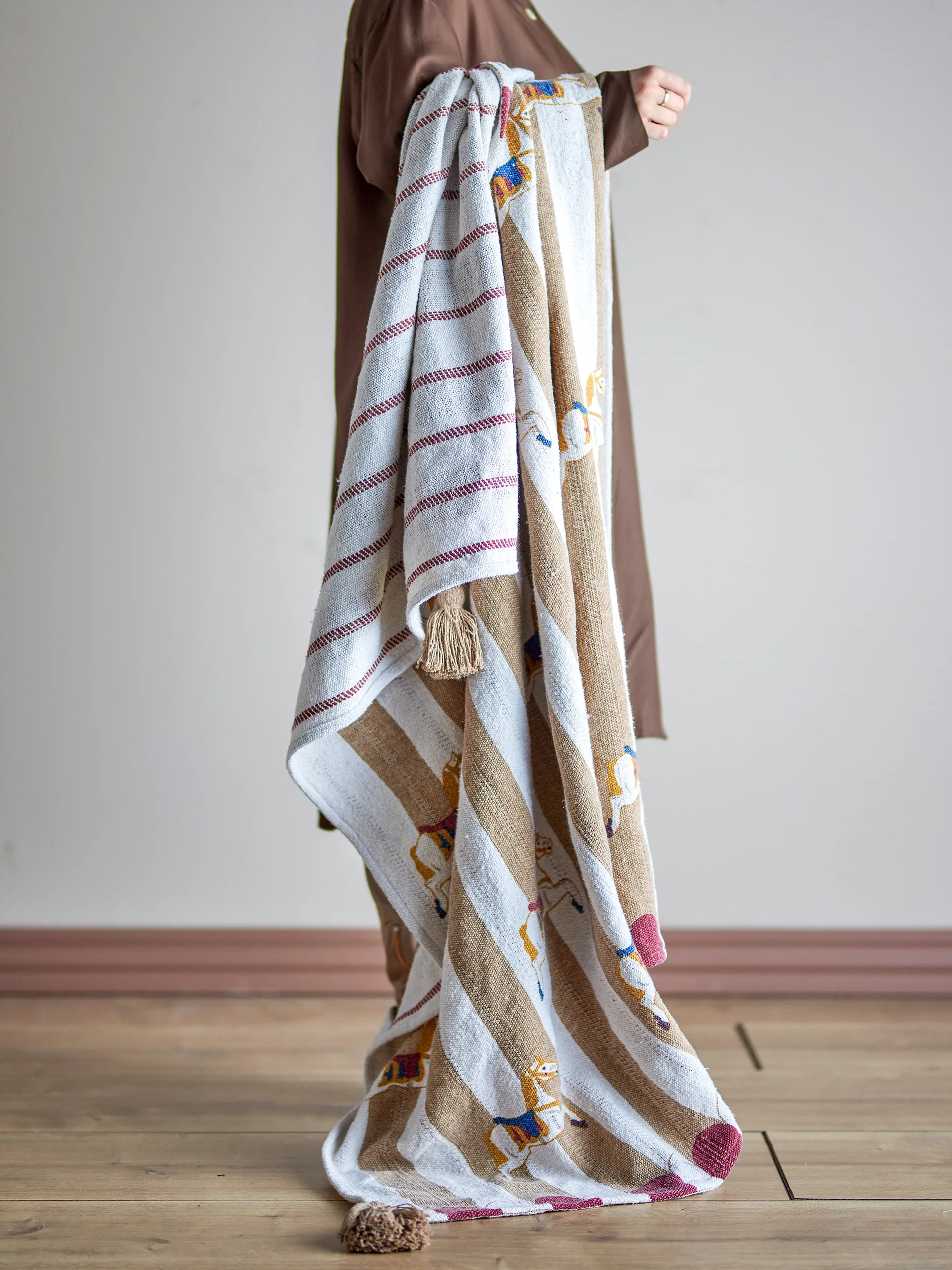 Merry-go-round cobertor 130x160 cm, Bege-vermelho Bloomingville