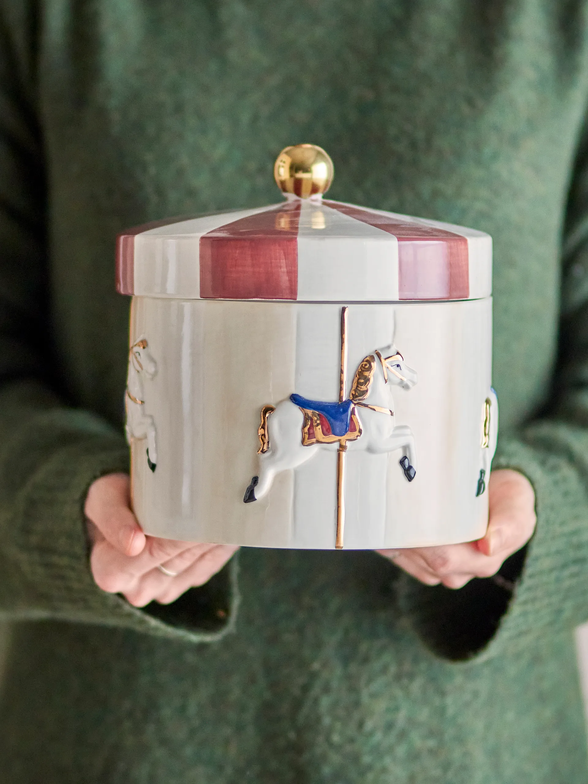 Merry-go-round pote com tampa Ø19,5x20,5 cm, Vermelho-branco Bloomingville