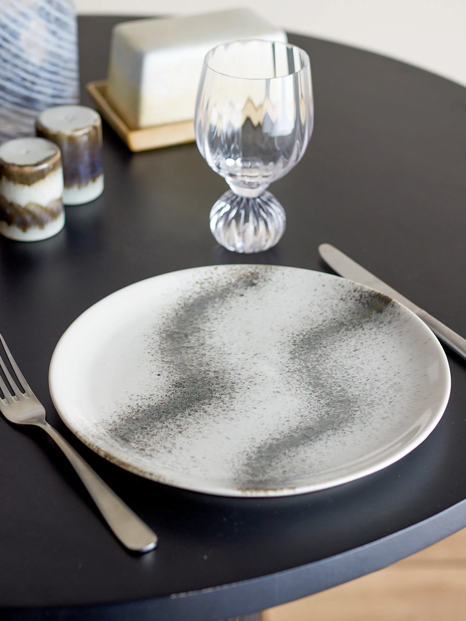 Prato Paula Ø26,5 cm, Cinza Bloomingville