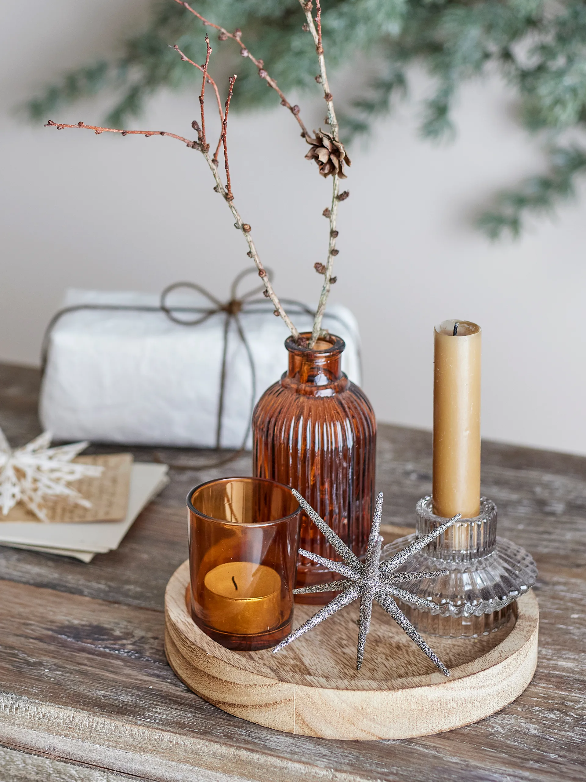 Sanga tabuleiro redondo com objetos decorativos 6 peças, Ouro Bloomingville