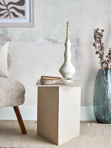 Tasha mesa lateral 35x45 cm - Natural - Bloomingville