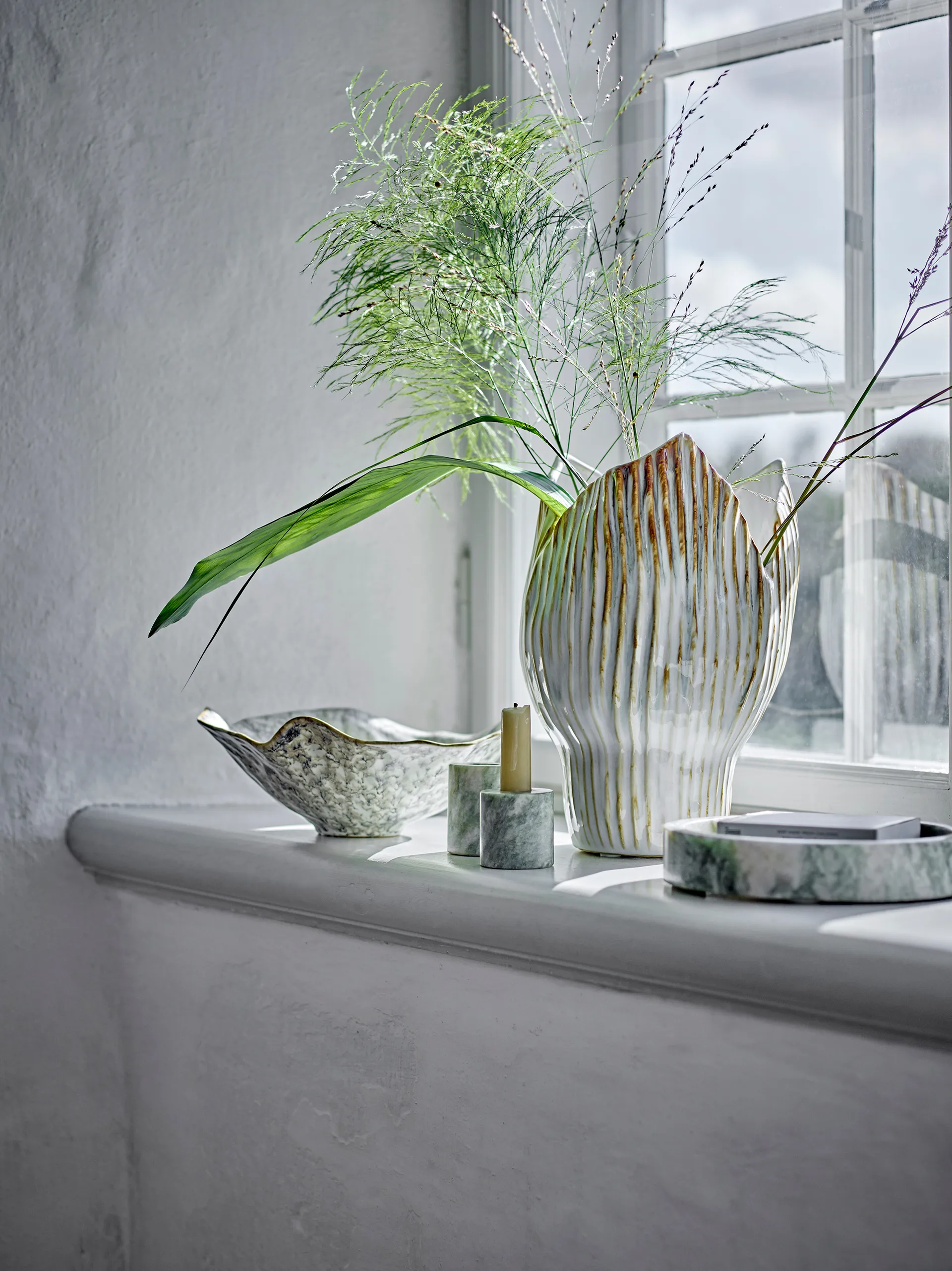 Tigela Lennon, Cinza Bloomingville