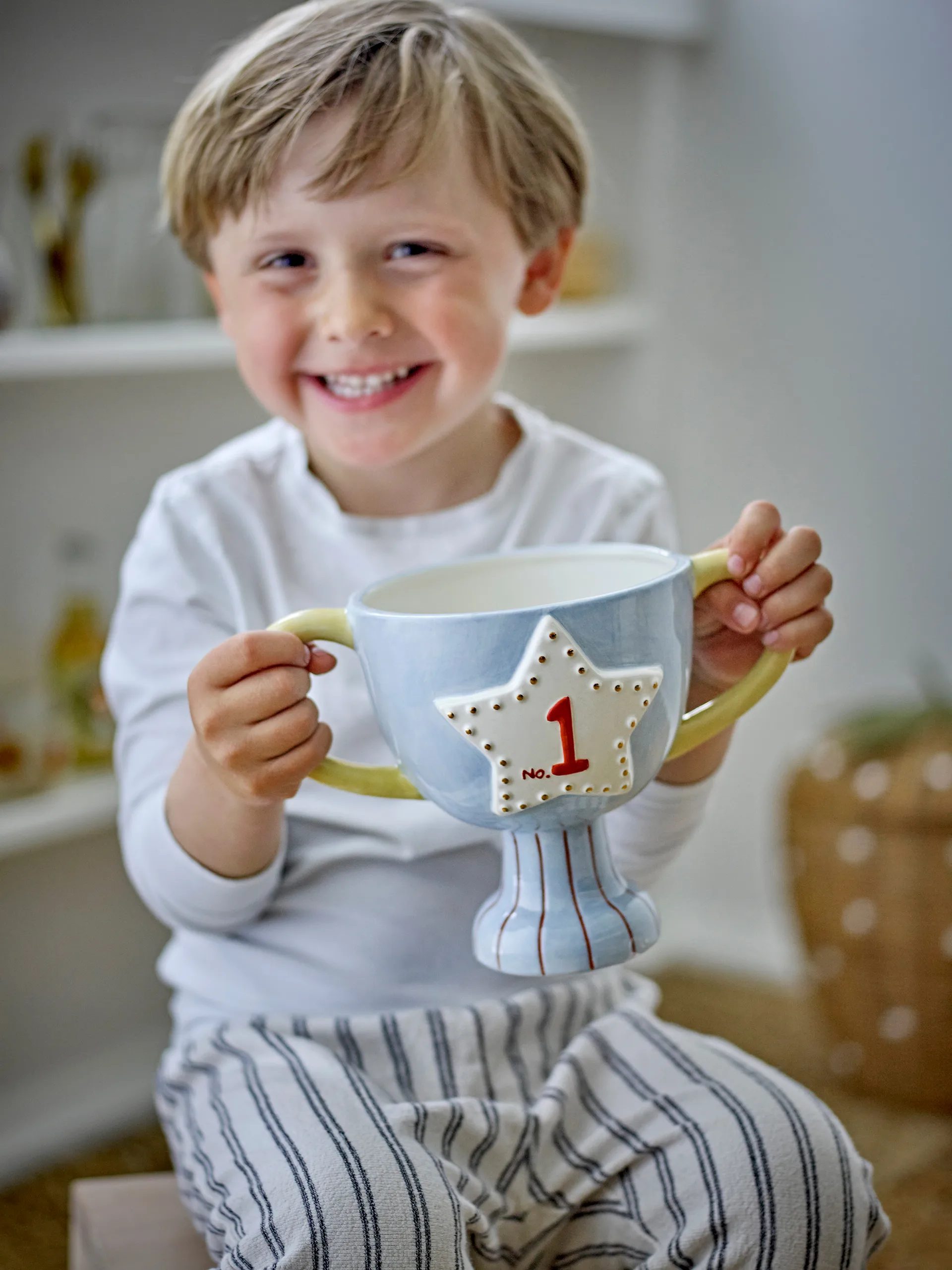 Trophy vaso 23x16 cm, Azul Bloomingville