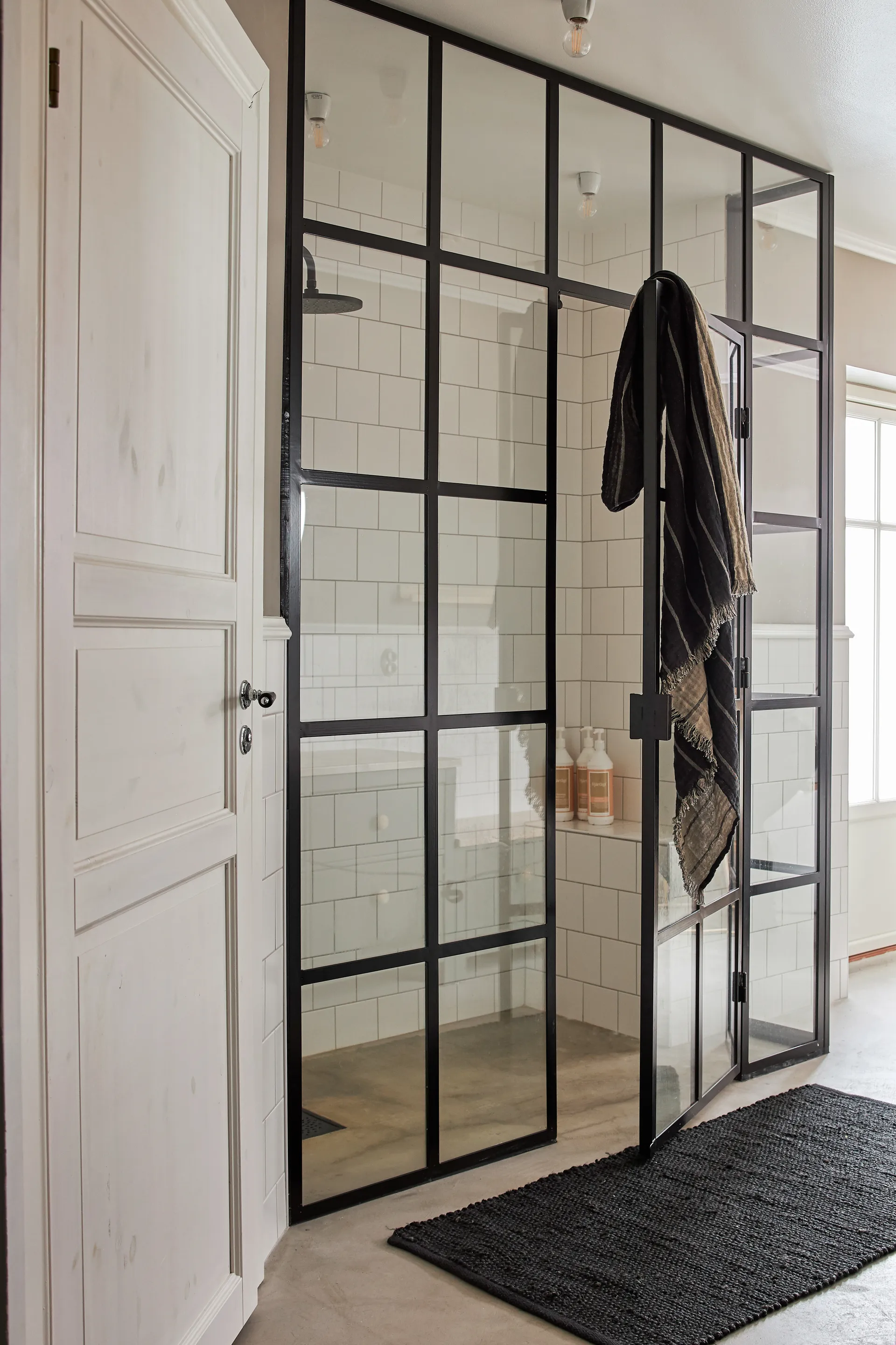 Tapete Merida juta preto, 60x90 cm Boel & Jan