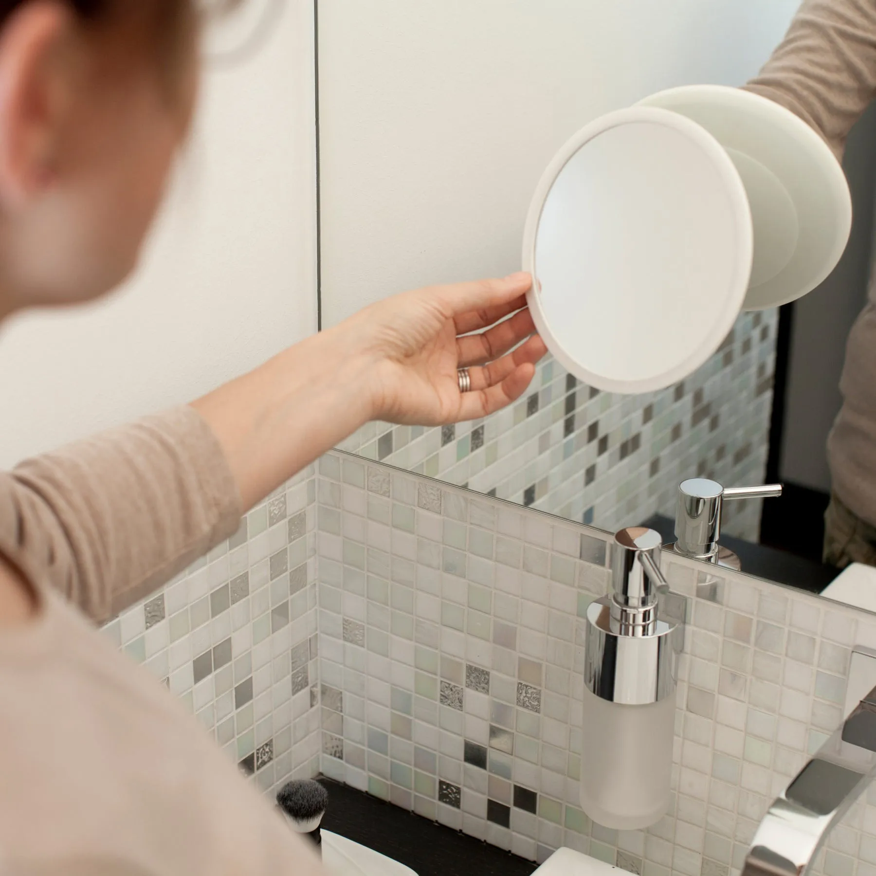 AirMirror espelho de maquilhagem x10 removível com ventosa, Ø16,5 cm Bosign