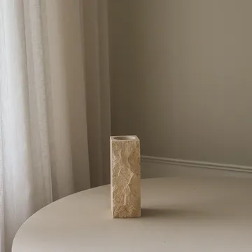 Limestone Edge vaso de mármore - Pequeno, 25 cm - Botané