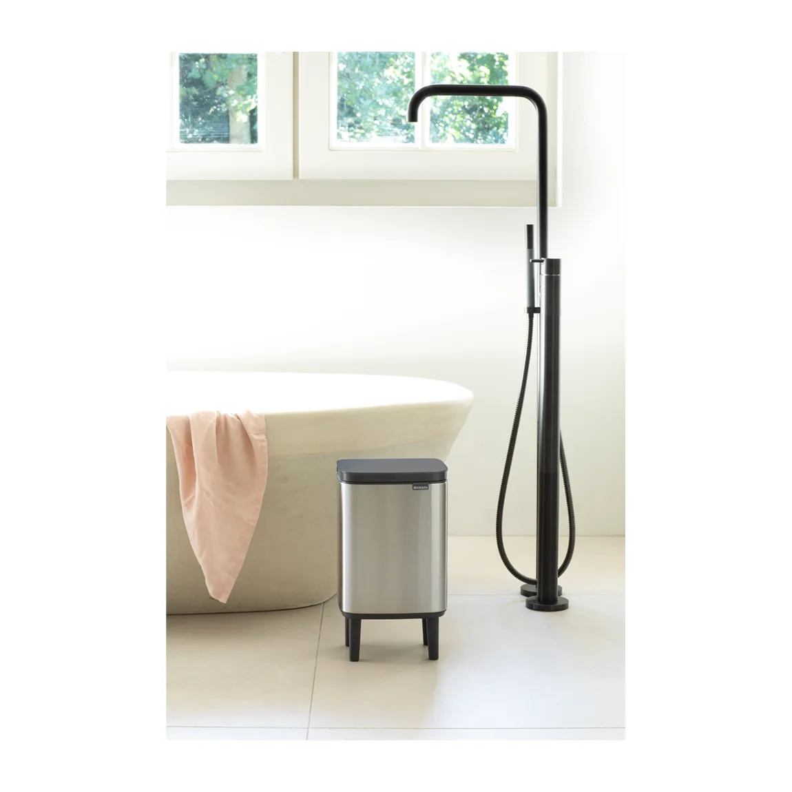 Bo caixote de lixo alto 7 L, Aço escovado matte Brabantia