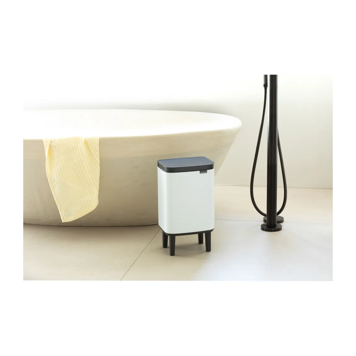 Bo caixote de lixo alto 7 L, Branco Brabantia