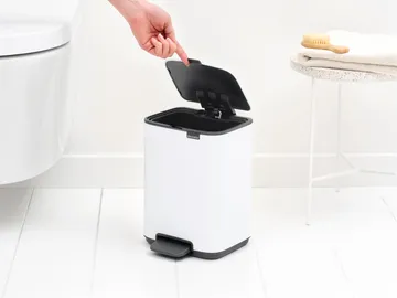 Bo caixote do lixo com pedal 4 L - Branco - Brabantia
