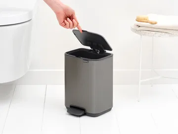 Bo caixote do lixo com pedal 4 L - Platina - Brabantia