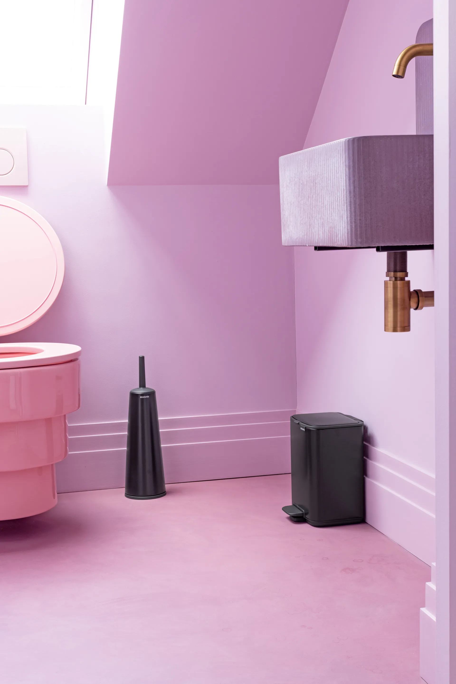 Bo caixote do lixo com pedal 4 L, Preto fosco Brabantia