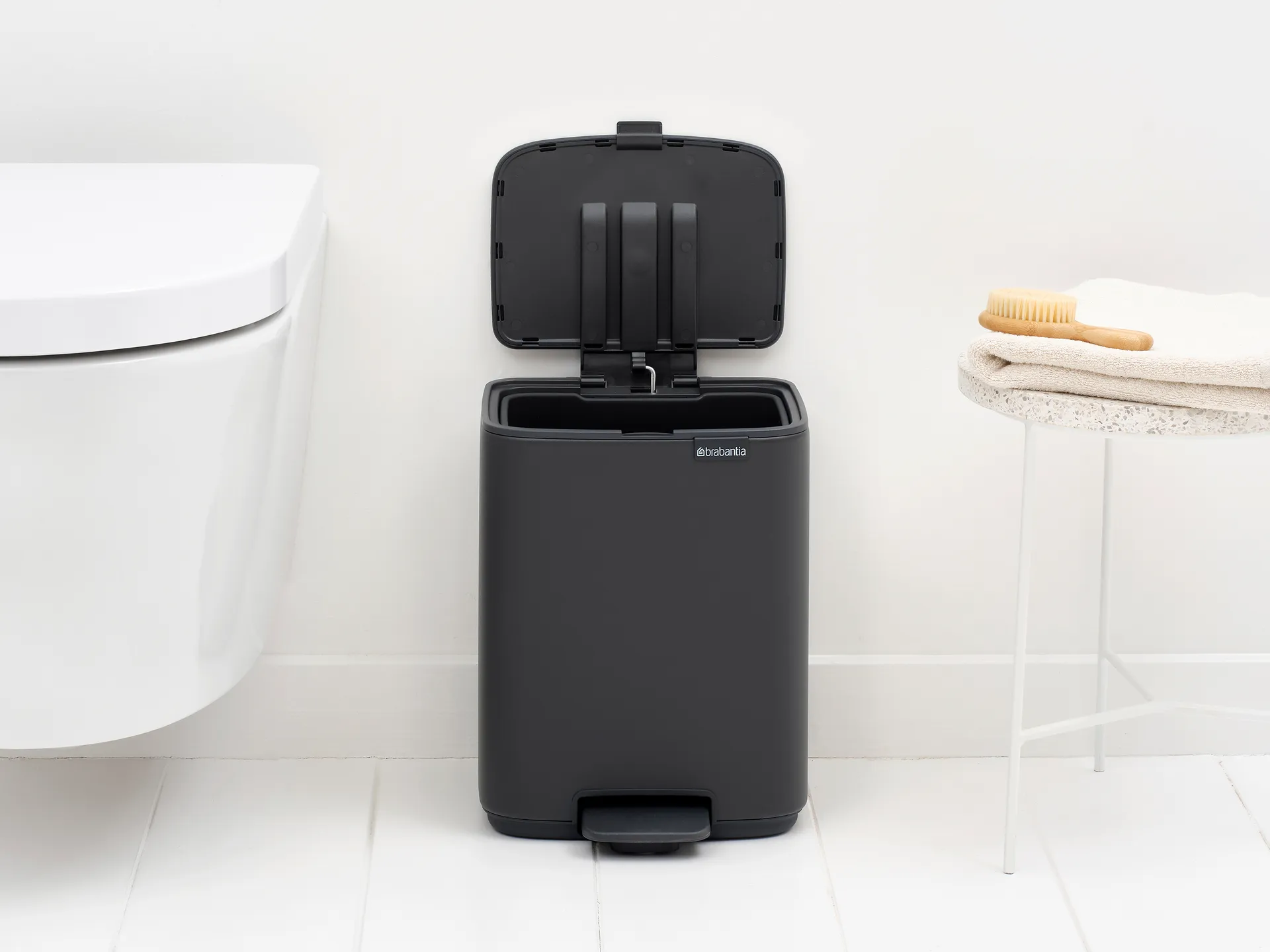 Bo caixote do lixo com pedal 7 L, Cinzento mineral infinito Brabantia