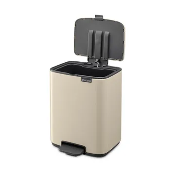 Bo caixote do lixo com pedal 7 L - Soft Bege - Brabantia