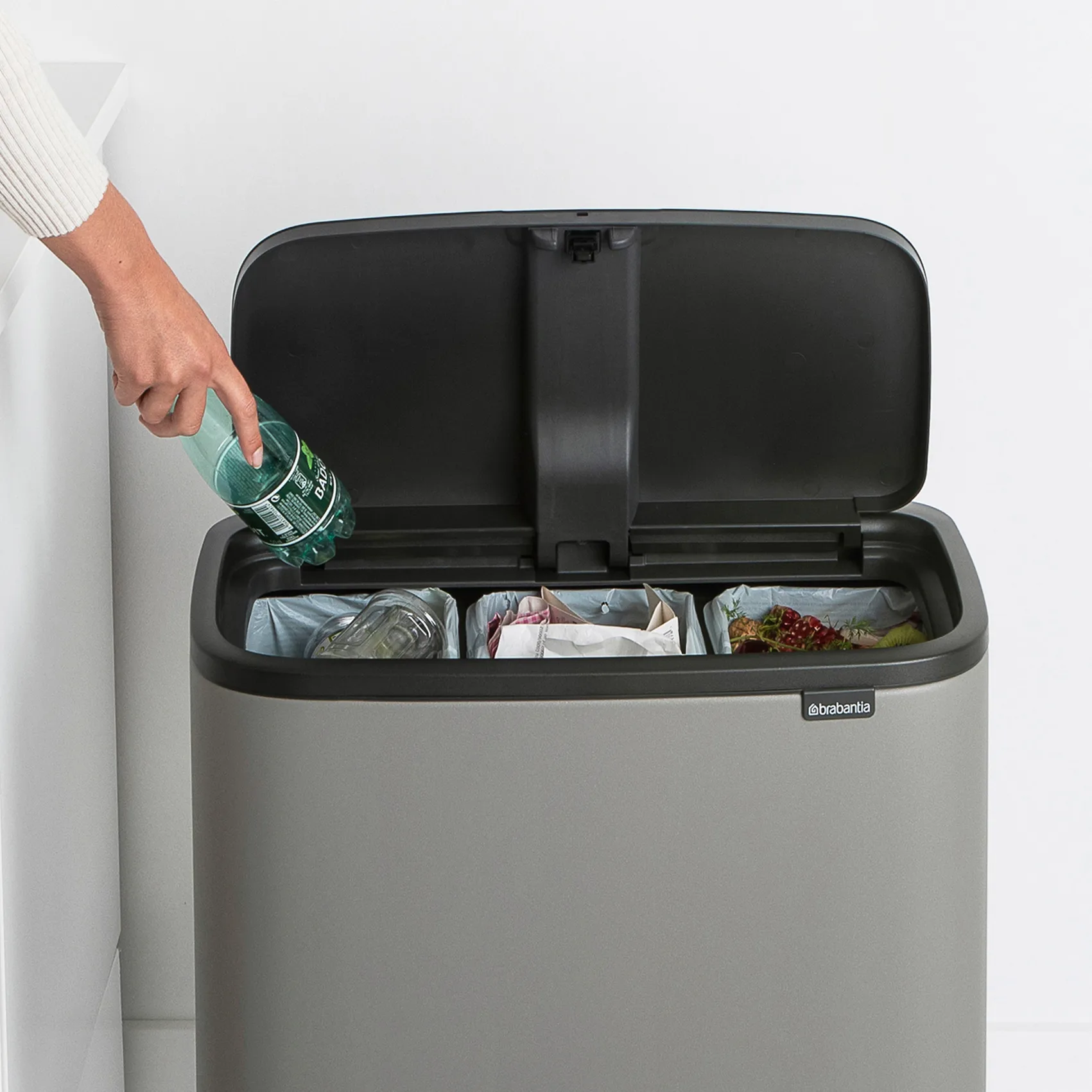 Bo Touch Bin 3 x 11 litros, Mineral concrete grey Brabantia