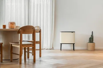 Bo Touch Bin 36 litros - Soft beige - Brabantia
