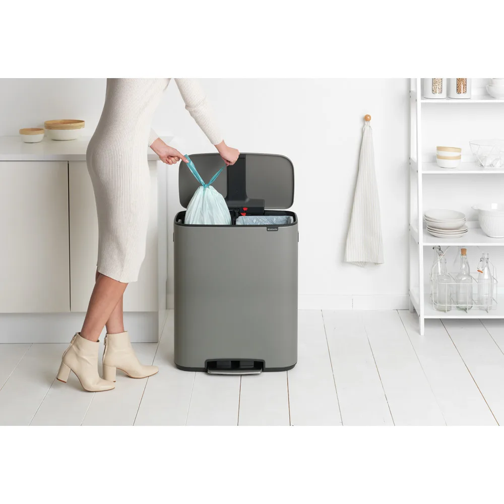 Caixote com pedal Bo Bin 2x30 L, Mineral concrete grey Brabantia