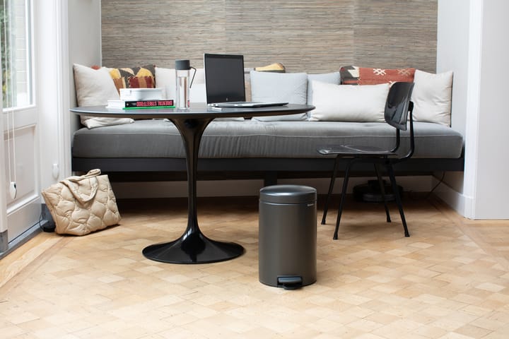 Caixote de pedal New Icon 12 litros, Confident Grey Brabantia
