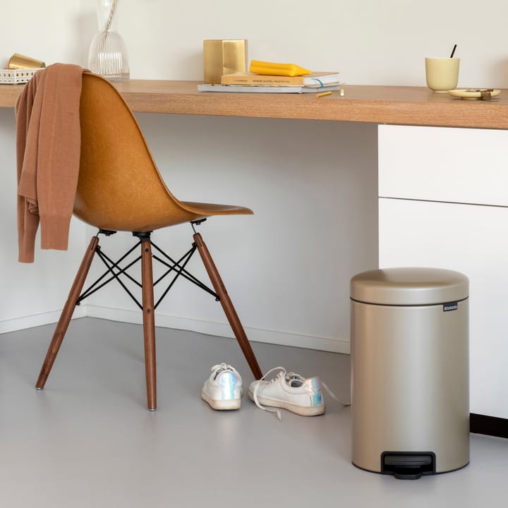 Caixote de pedal New Icon 12 litros, Metallic Gold Brabantia