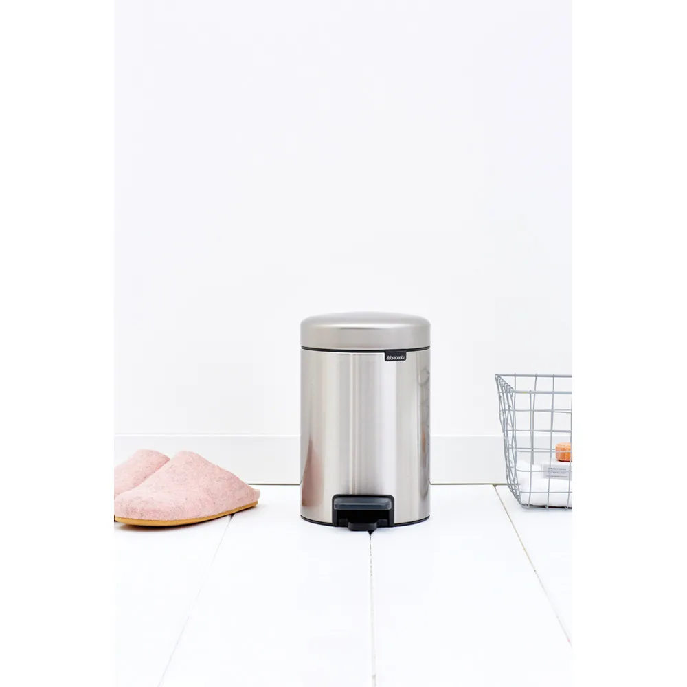 Caixote de pedal New Icon 3 litros, Matt steel fingerprint proof Brabantia