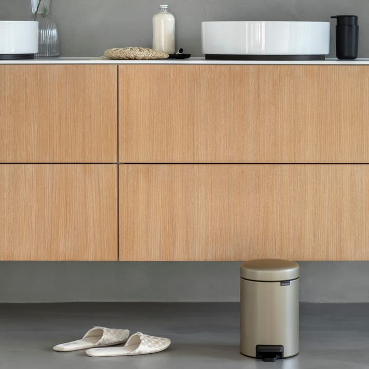 Caixote de pedal New Icon 3 litros, Metallic Gold Brabantia