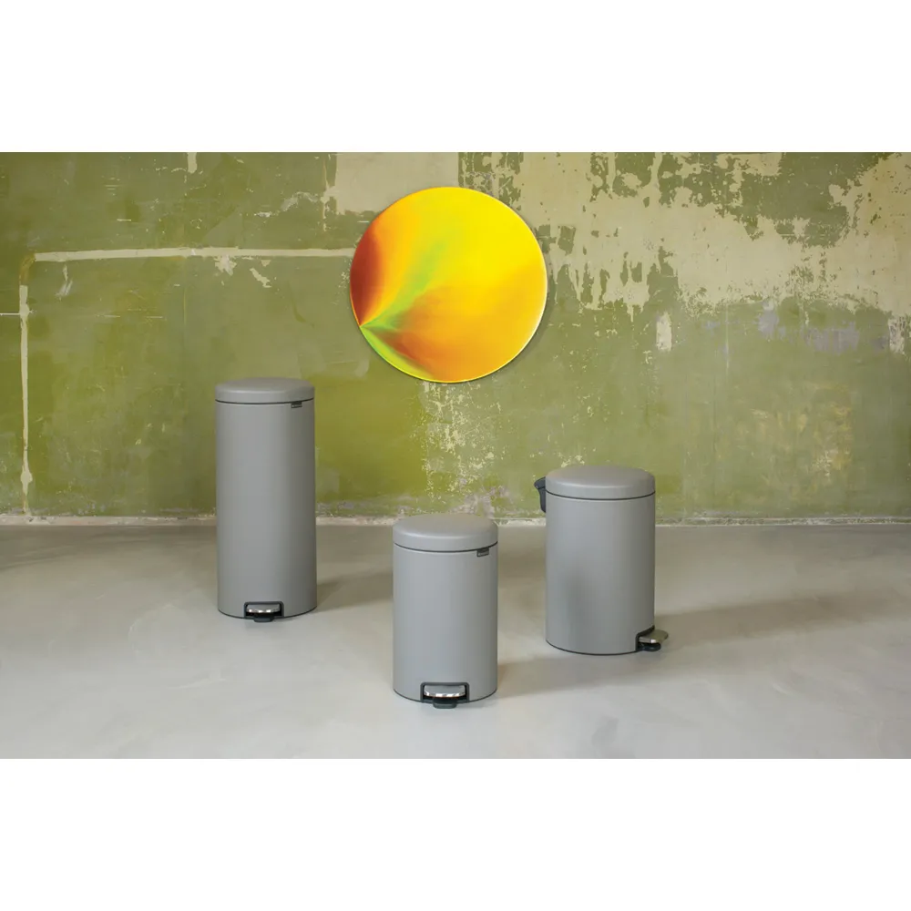Caixote de pedal New Icon 30 litros, Mineral concrete grey Brabantia