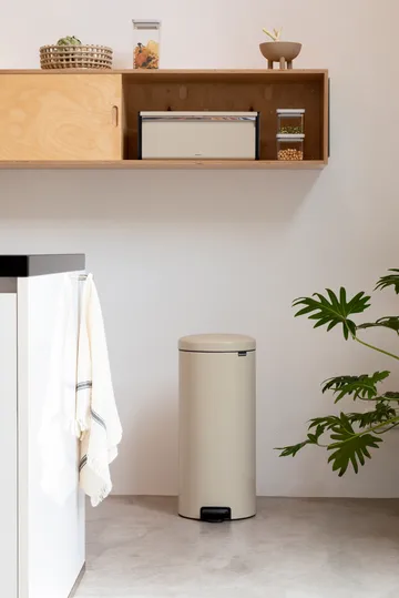 Caixote de pedal New Icon 30 litros - Soft beige - Brabantia