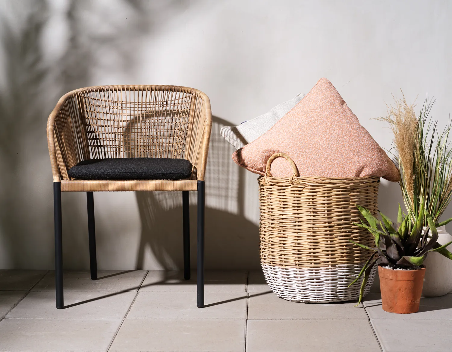 Delta cadeira de braços, Preto-natural Brafab