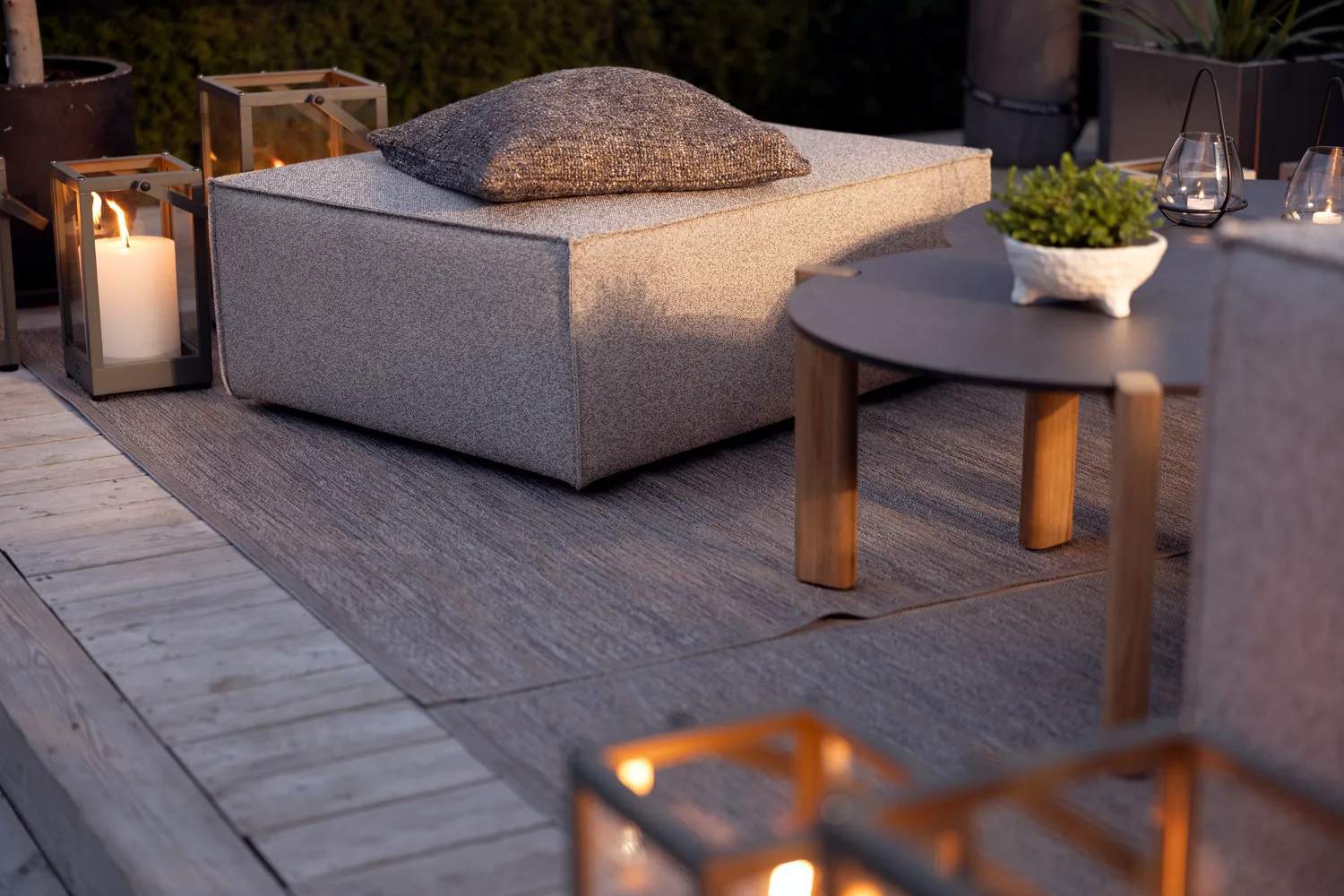 Muki pufe, Taupe claro Brafab