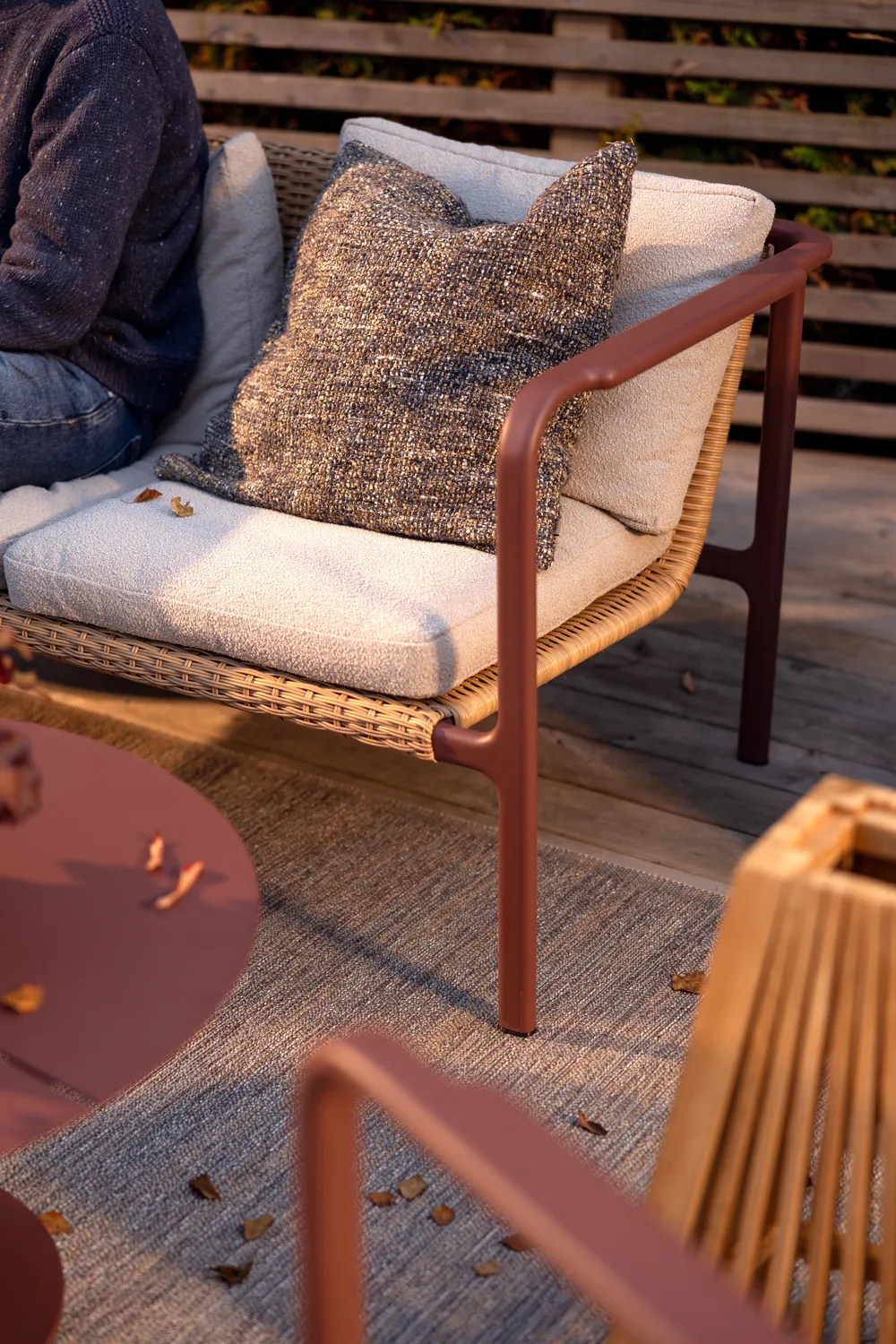 Sofá Motty, Zin red-teddy bege, 2 lugares Brafab